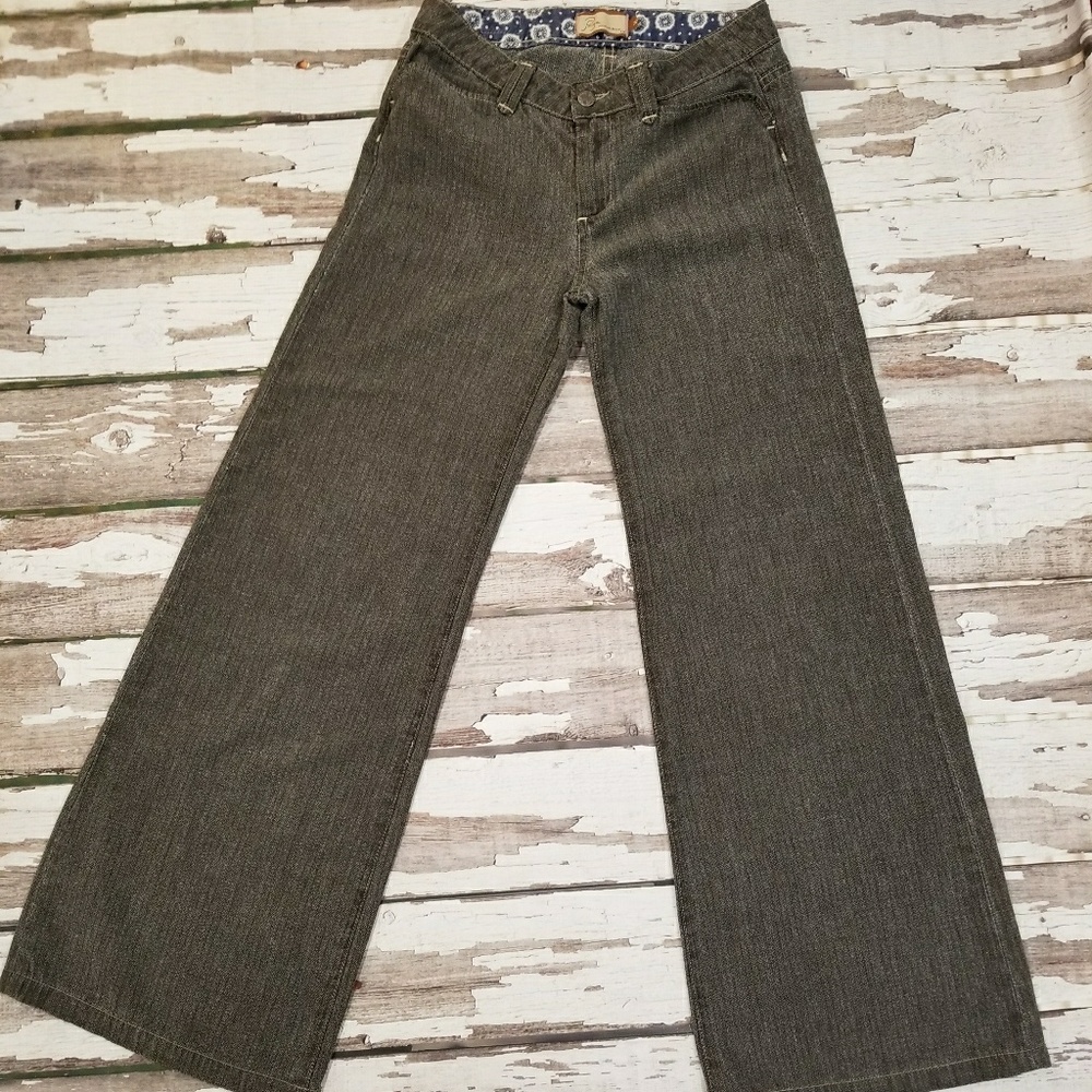 PAIGE DENIM WIDE LEG Size 26
